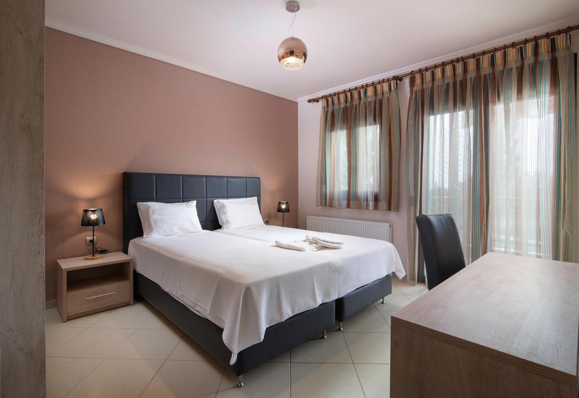 Luxury Apartments Marianna Neos Marmaras Exterior photo