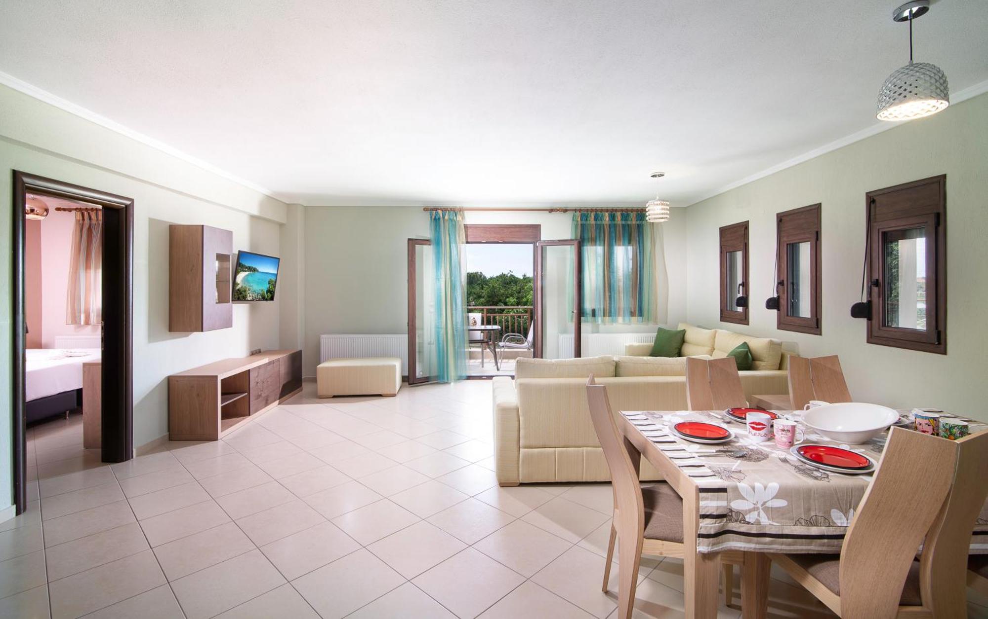 Luxury Apartments Marianna Neos Marmaras Exterior photo