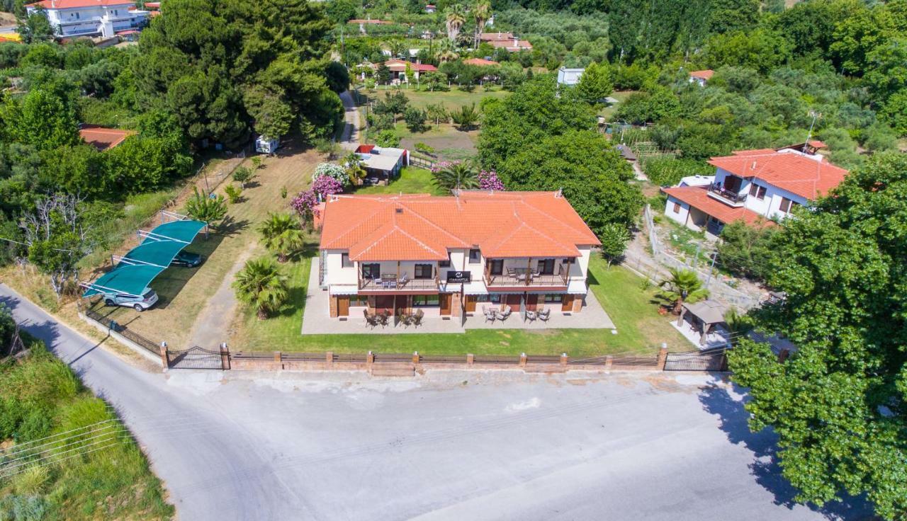Luxury Apartments Marianna Neos Marmaras Exterior photo